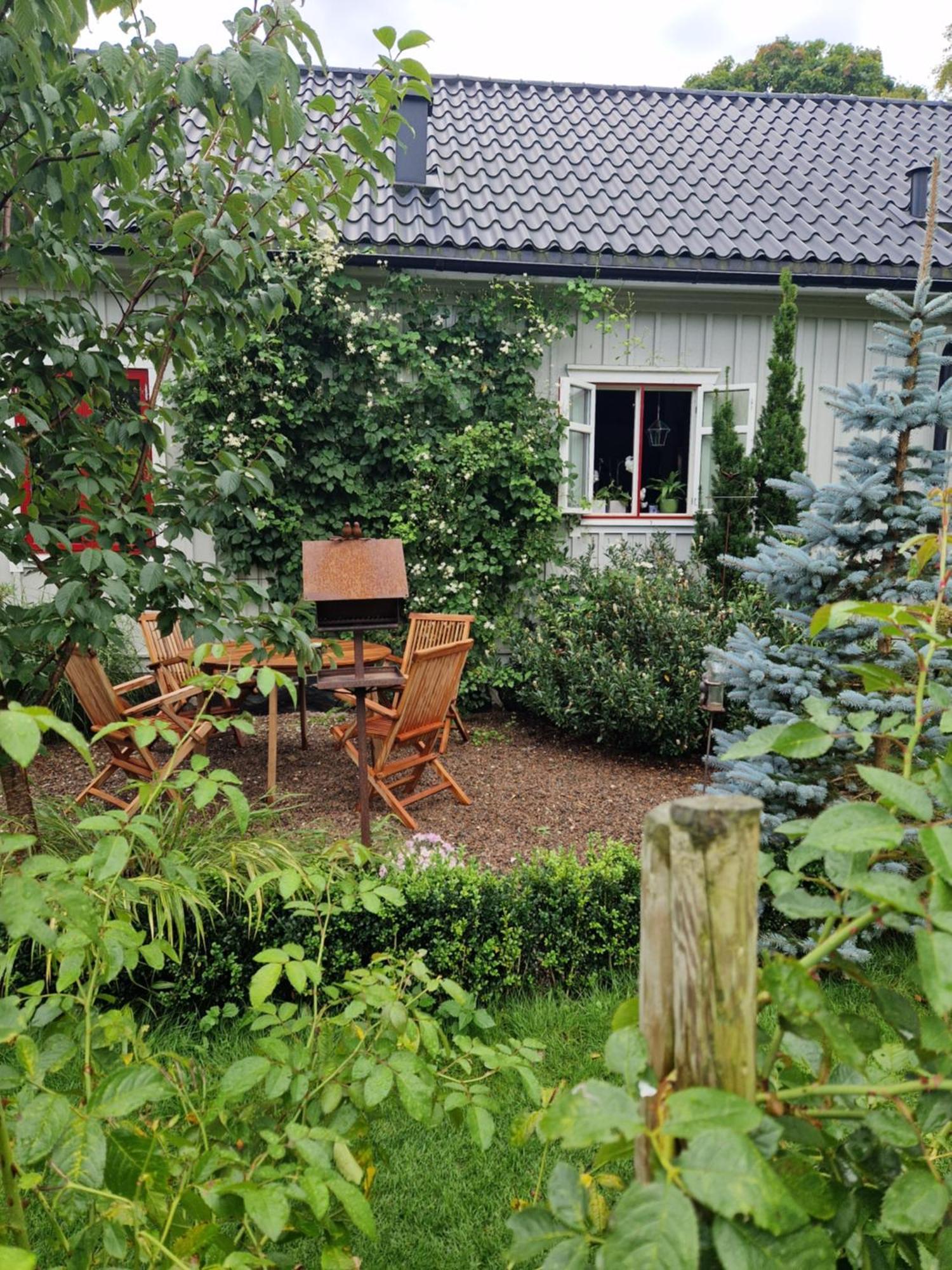 Loftlaegenhet Pa Haestgard I Tvaaker Apartment Exterior photo
